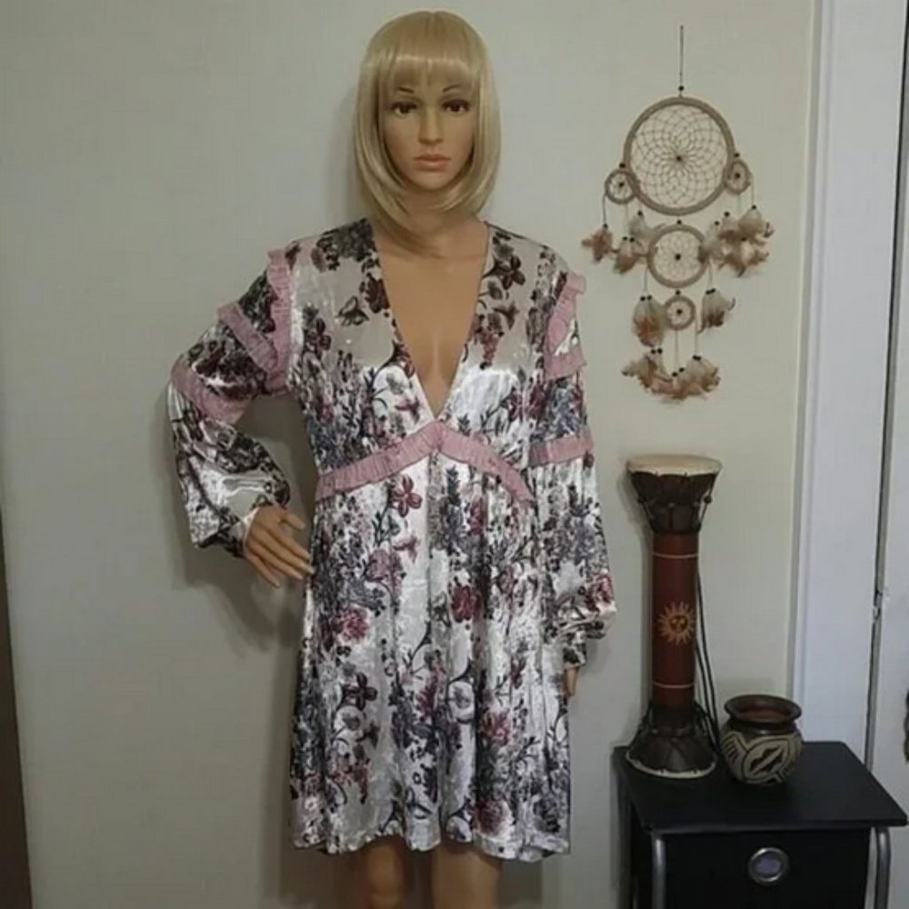 NWT KAS NY Melisa Floral Velvet & Lace Shift Dress Size Large - Picture 2 of 7